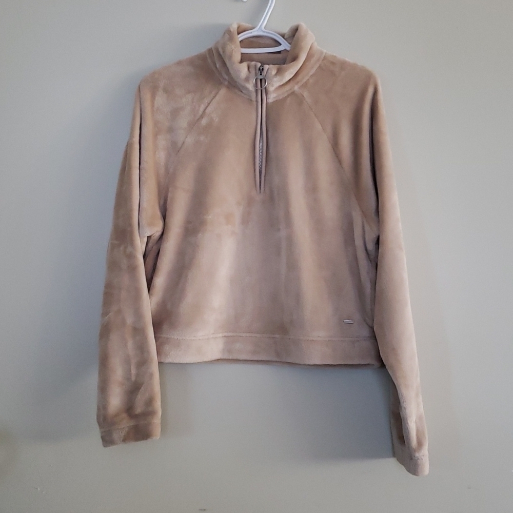 Hollister Cropped Fleece Pullover NWOT
